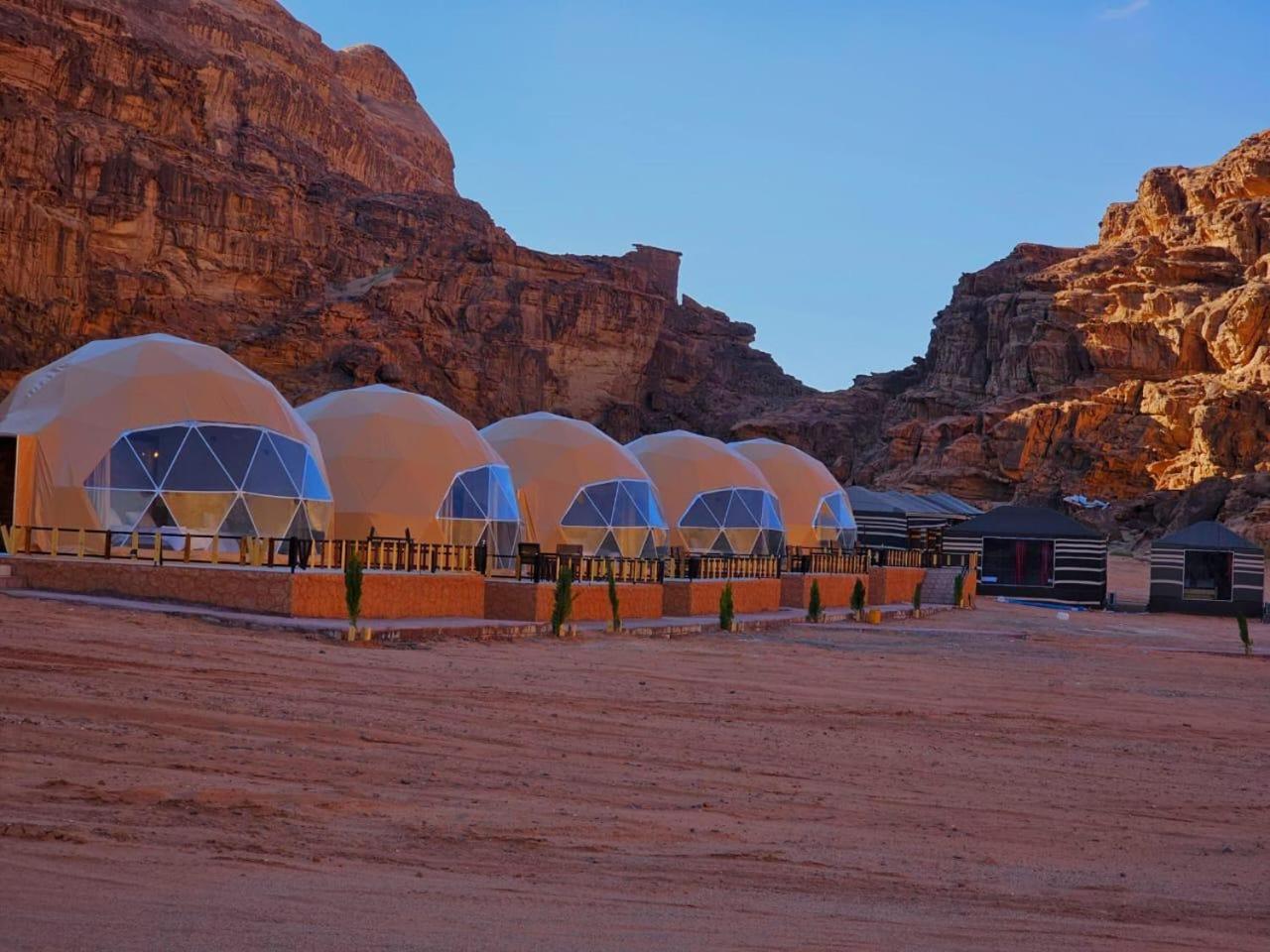 Hotel Sunrise Luxury Camp Wadi Rum Zewnętrze zdjęcie